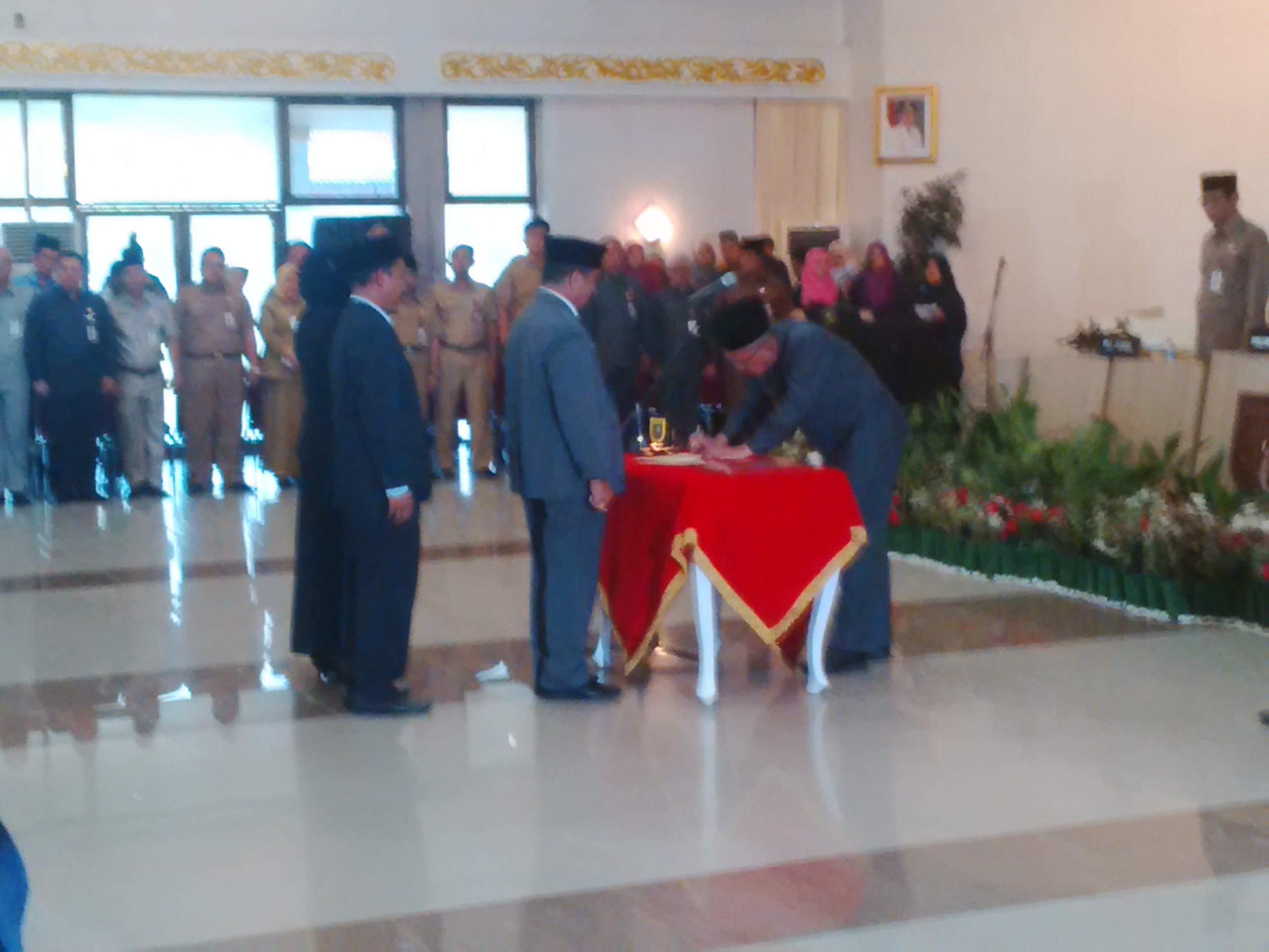 Pesan Gubernur Riau Usai Pelantikan, ASN Jangan Berpolitik !