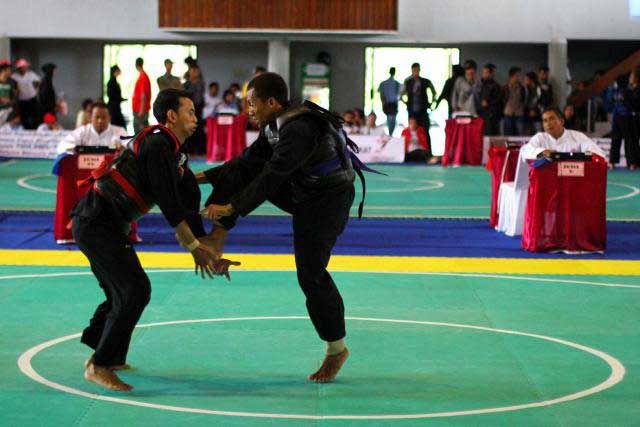 Pesilat Tewas Terkena Tendangan di Ulu Hati