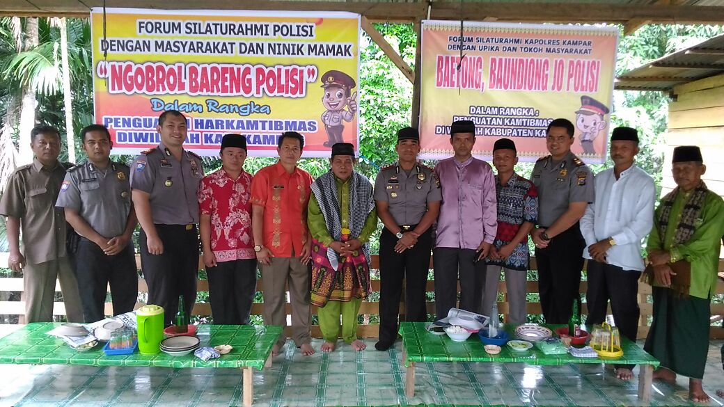 Masyarakat Antusias Mengikuti Program Ngobrol Bareng Polisi di Kampar