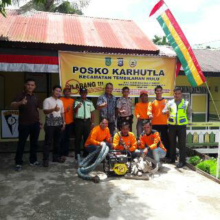 Polsek Tembilahan Hulu Beserta Upika dan Masyarakat Mendirikan Posko Karhutla