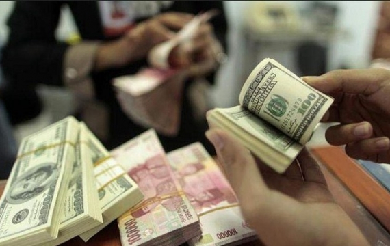Masih Loyo, Rupiah di Atas Level Rp 13.000 per Dollar AS