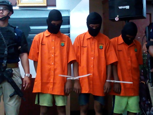 Setelah Dituntut 10 Tahun, Pembunuh Enno Kembali Jalani Sidang