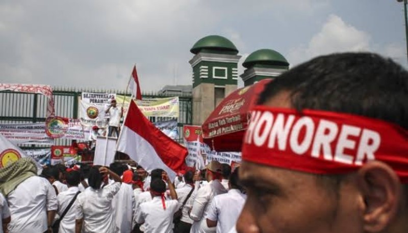 Siap-siap, Tahun Depan Tidak Ada Lagi Tenaga Honor, di Riau ada 19.690 Orang Mau Dikemanain?