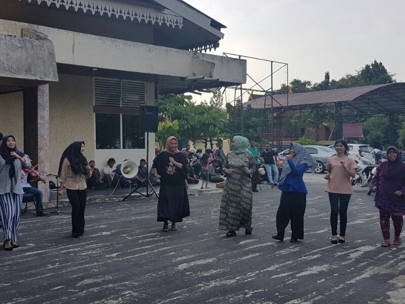 Sisilita Arsyadjuliandi Langsung Berjoget Randai