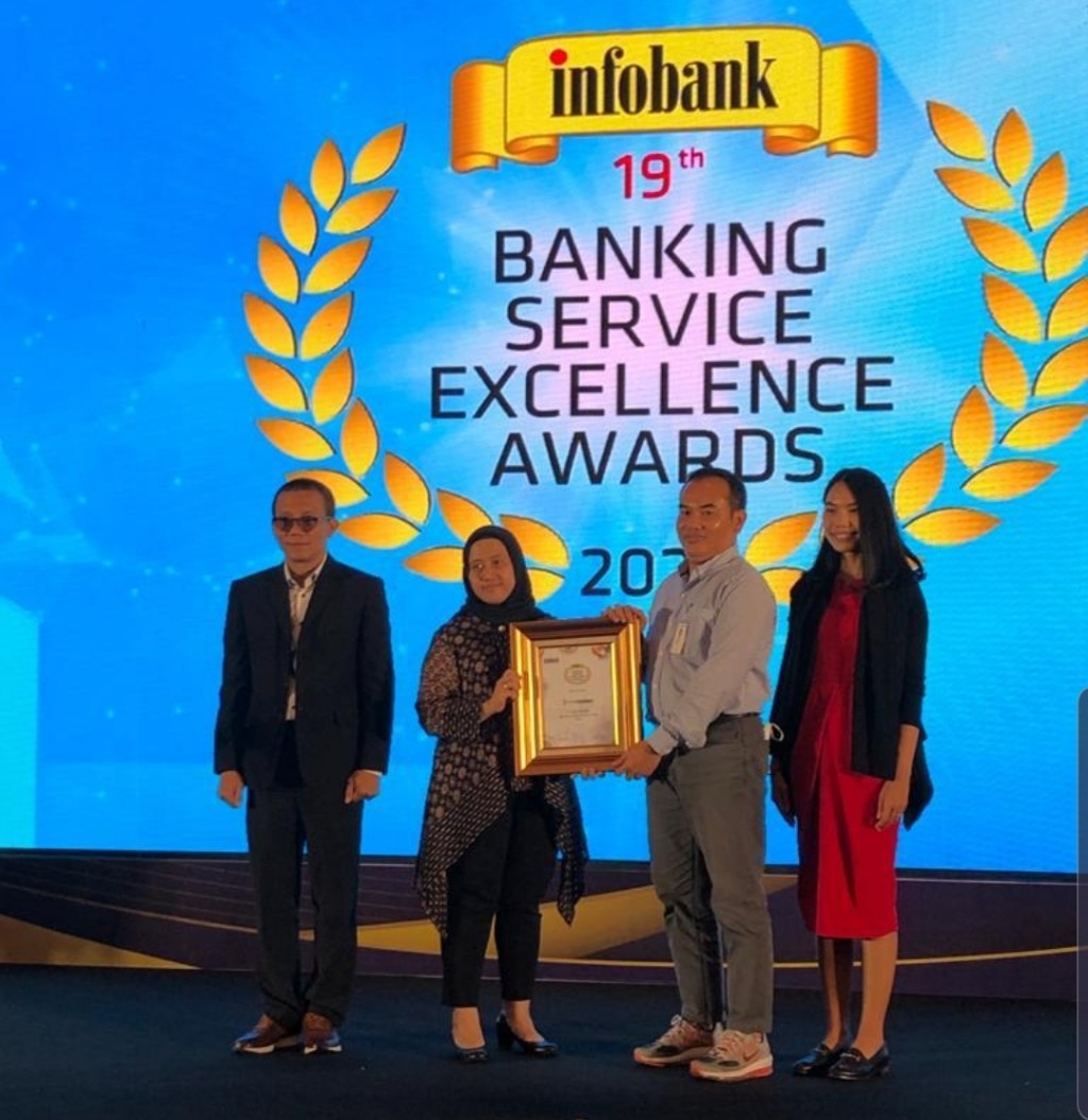 Terbaik Dalam Pelayanan, Bank Riau Kepri Raih Peringkat Pertama Call Center Pada BSE Award 2022