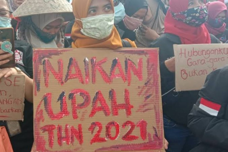 Wow, Upah Minimum Buruh Riau Tembus Rp2,9 Juta