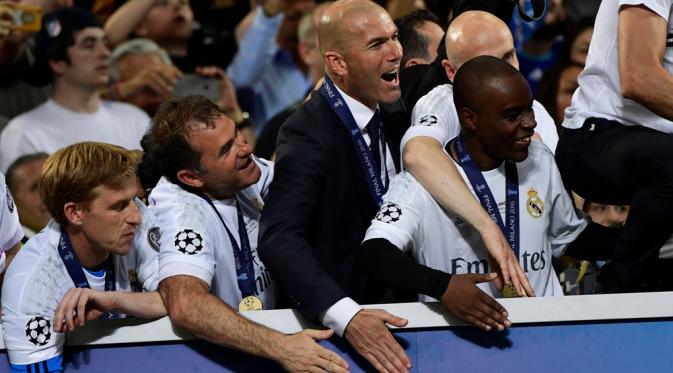 Zidane Pelatih Prancis Pertama Raih Trofi Liga Champions